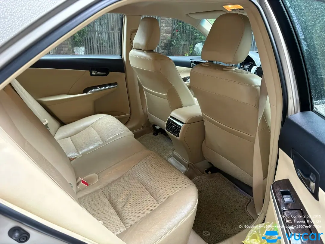 Toyota Camry 2.5G 2015 - Nội thất 2