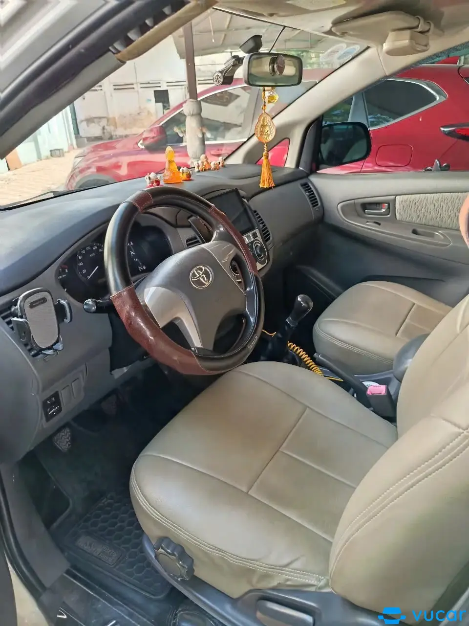 Toyota Innova 2.0G 2016 - Nội thất 2