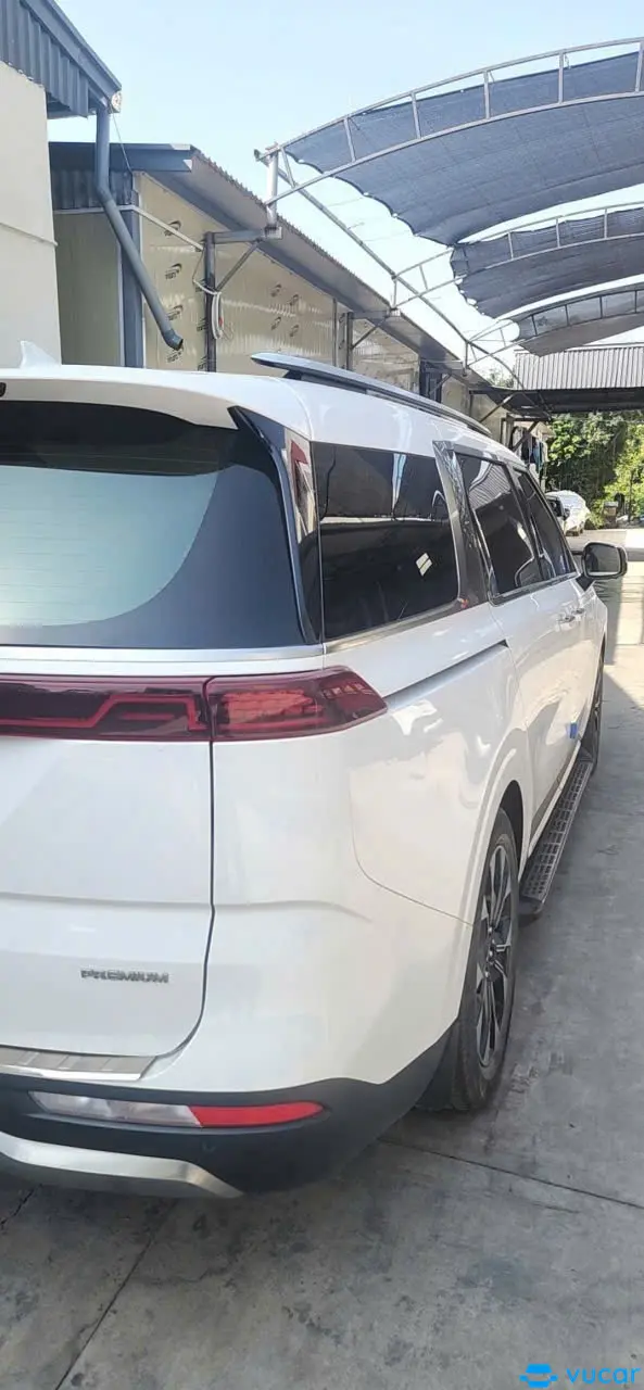 Kia Carnival Premium 2.2D 2022