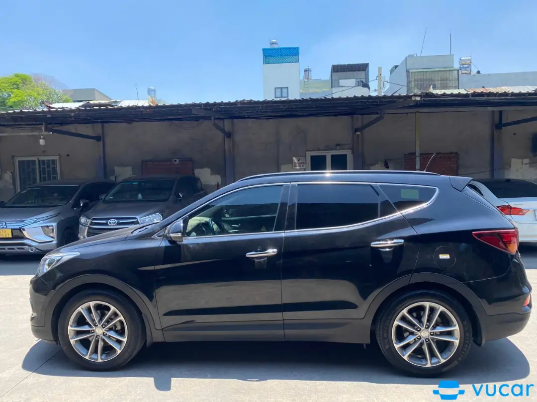 Hyundai Santafe 2.2L 4WD 2017 - Ngoại thất 4