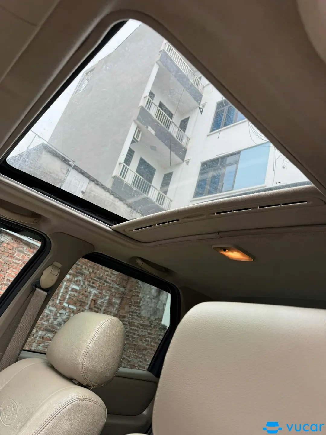 Ford Escape 3.0 V6 2004 - Nội thất 8