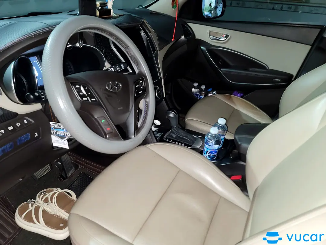 Hyundai Santafe 2.4L 4WD 2018 - Nội thất 2