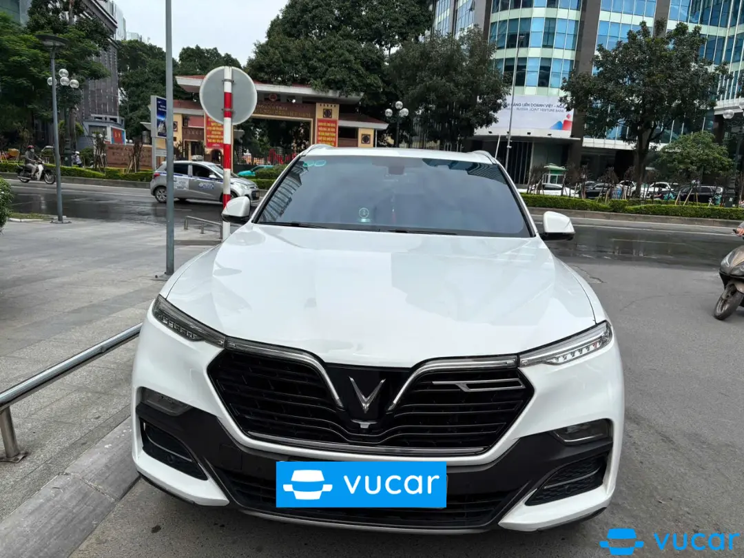 Ảnh xe VinFast Lux SA Premium 2019 