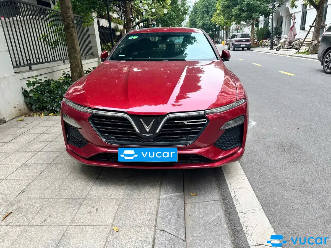 Ảnh xe VinFast Lux A 2.0 2019 Base 2.0 AT