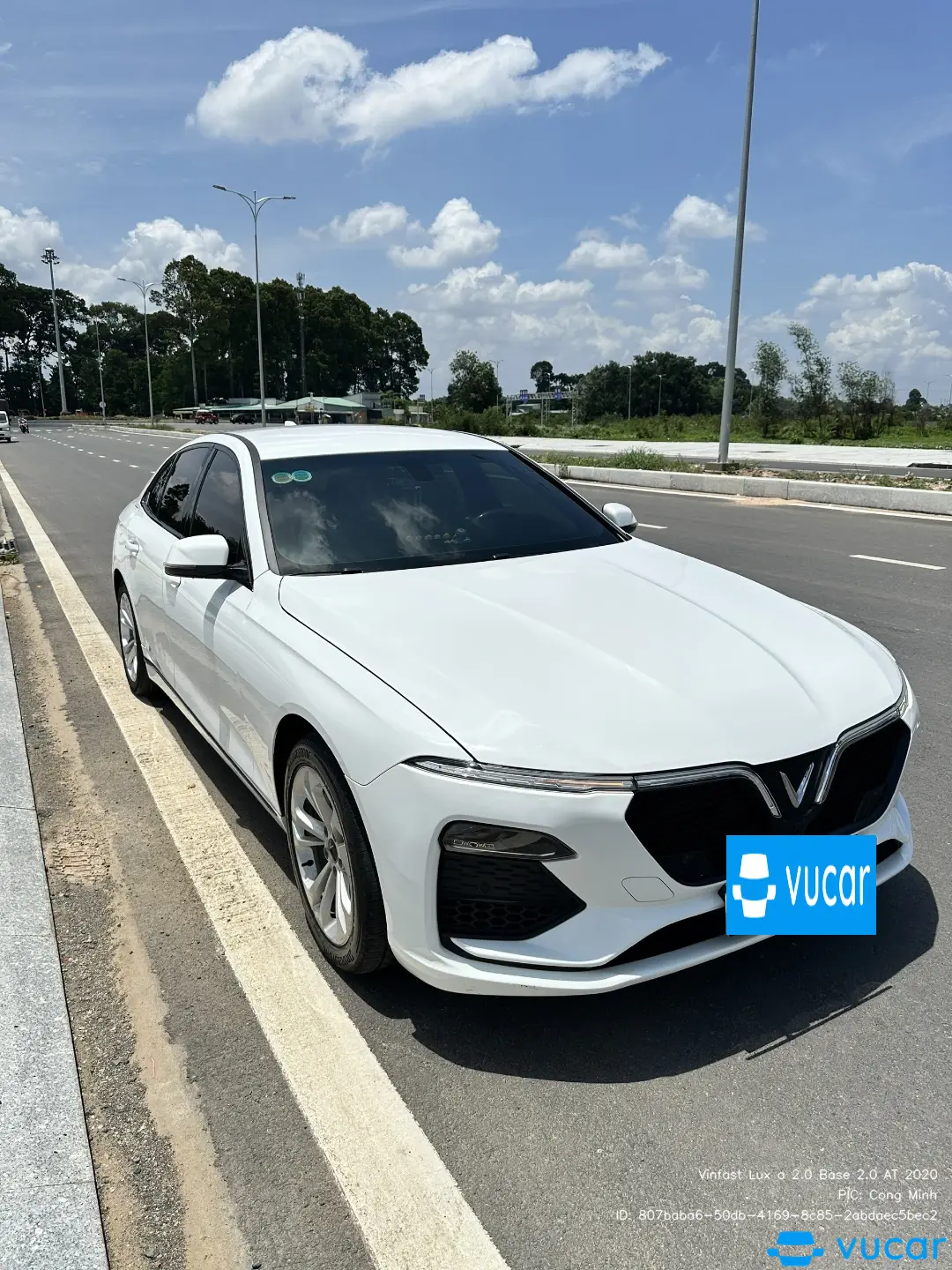Vinfast Lux a 2.0 Base 2.0 AT 2020 - Ngoại thất 1