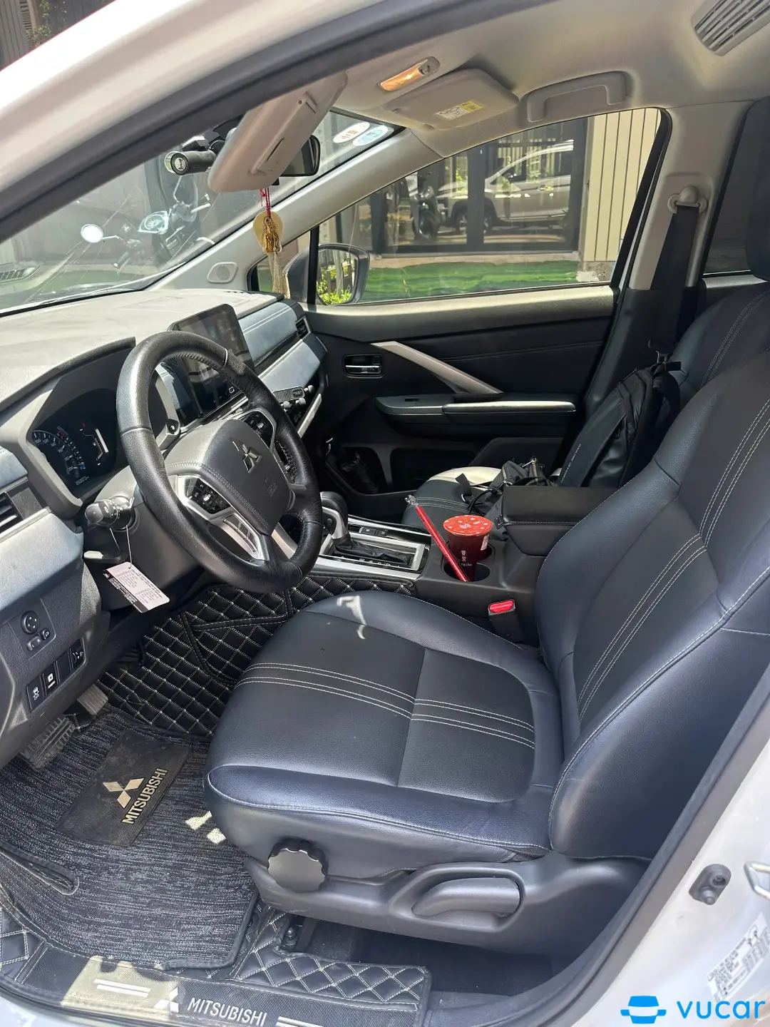 Mitsubishi Xpander Cross 1.5 AT 2023 - Nội thất 2