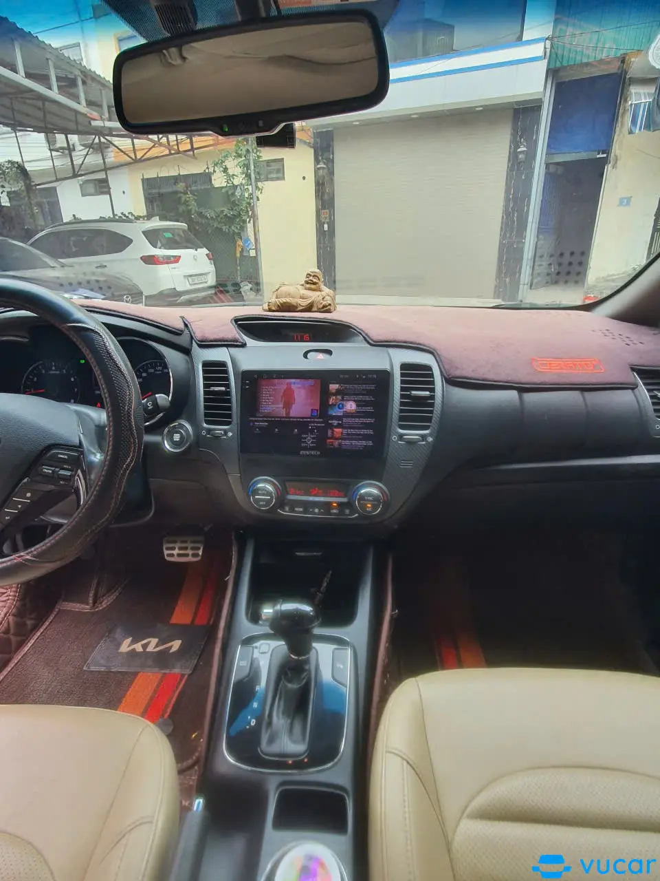 Kia cerato 1.6AT 2018 - Nội thất 6