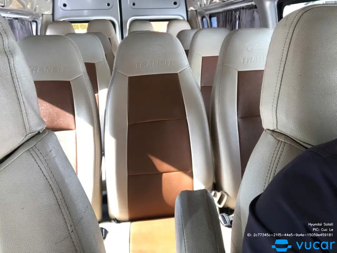 Ford Transit Standard MID 2014 - Nội thất 1