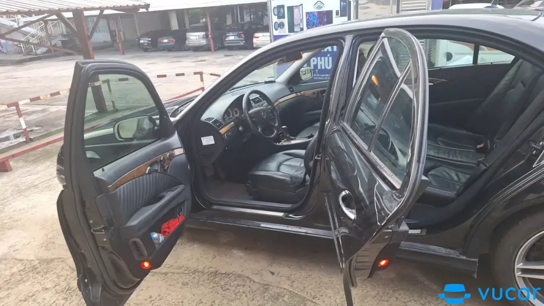 Mercedes E class E200 2007 - Nội thất 8
