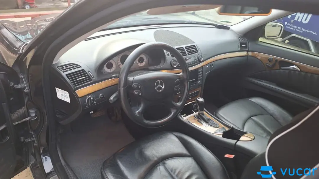 Mercedes E class E200 2007 - Nội thất 10