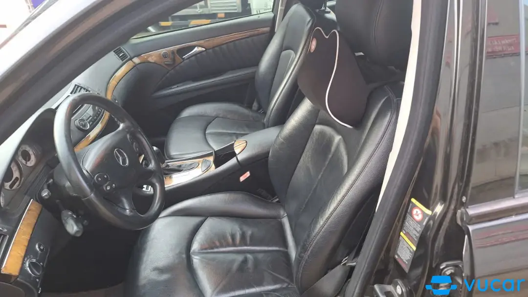 Mercedes E class E200 2007 - Nội thất 11