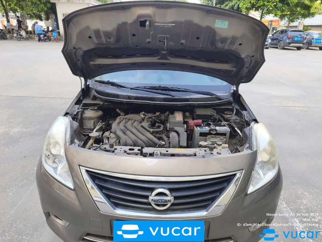 Nisssn sunny 1.5 XV hơn 2014 - Khoang động cơ 1