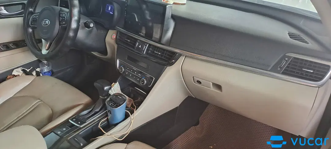 Kia Optima 2.0 AT 2016 - Nội thất 4
