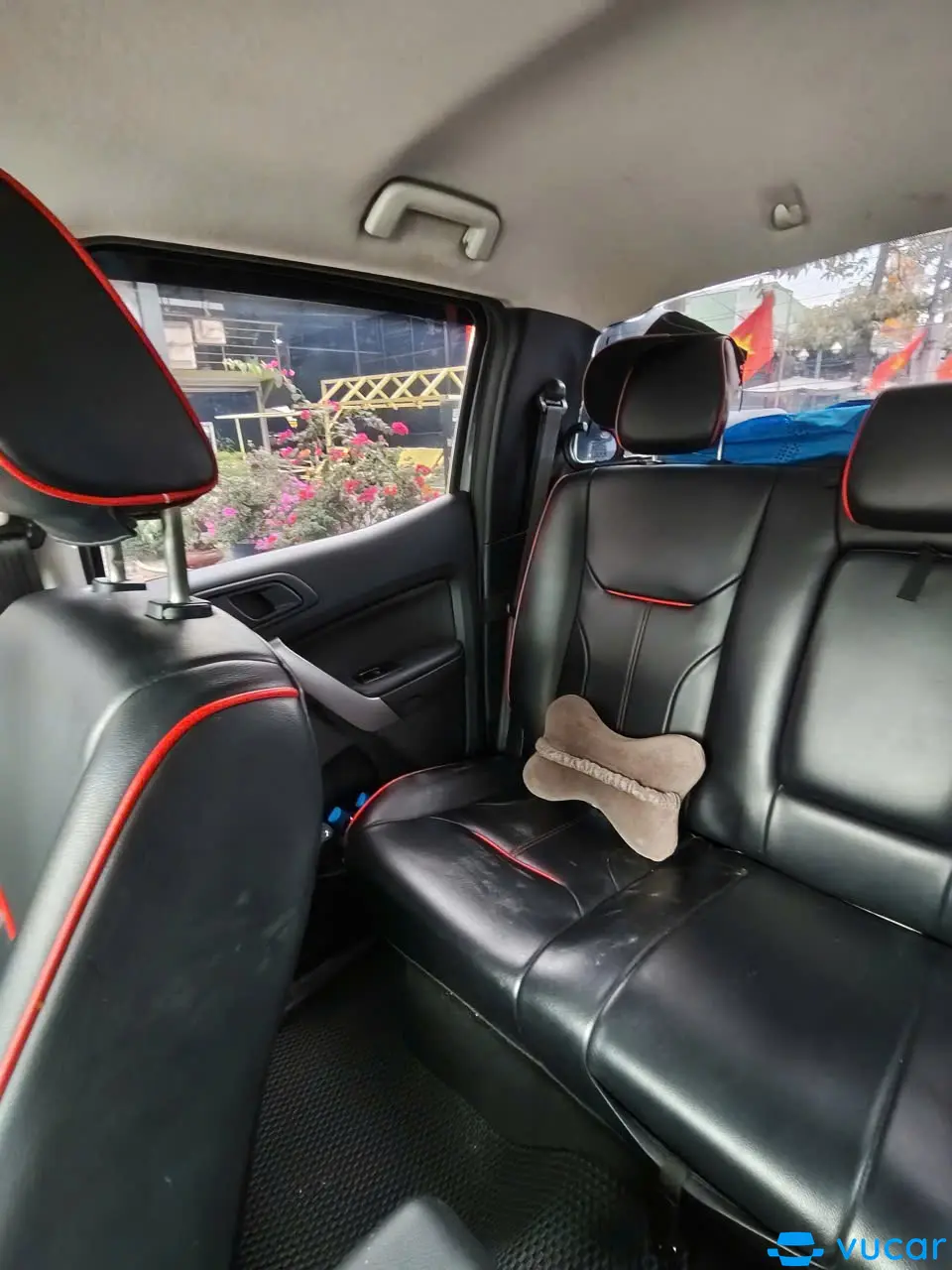 Ford Ranger XLS 2.2L 4x2 AT 2020 - Nội thất 2