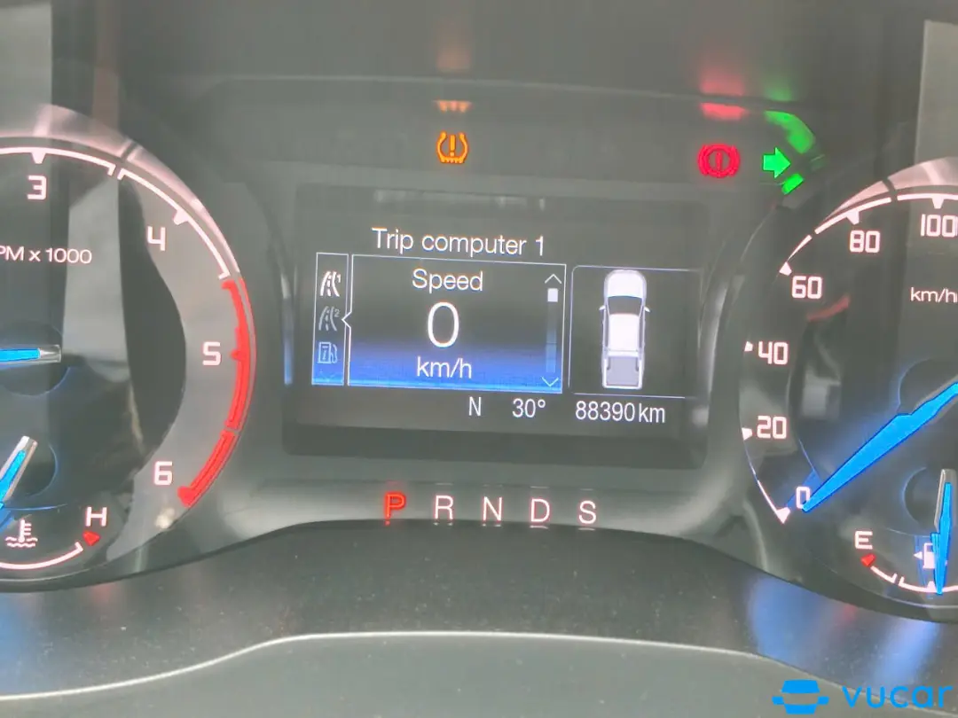 Ford Ranger XLS 2.2L 4x2 AT 2020 - Nội thất 3