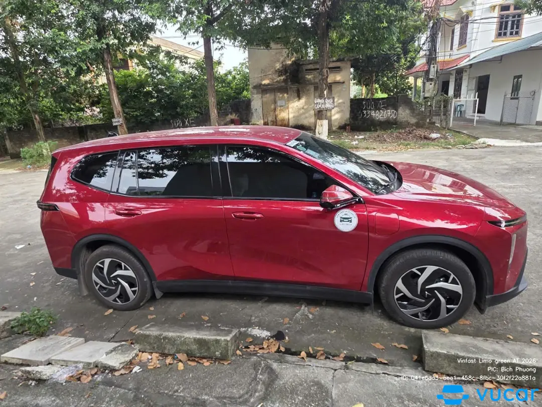 VinFast Limo green AT 2026 - Ngoại thất 4