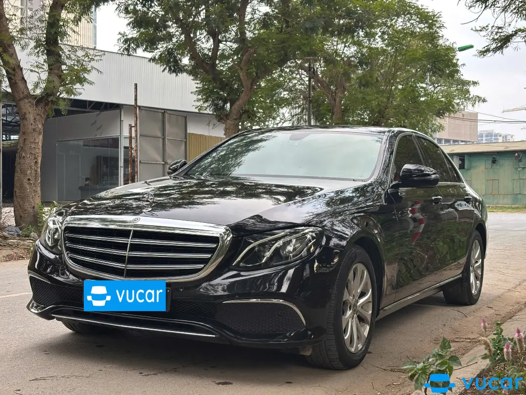 Mercedes E class E200 2017 - Ngoại thất 7