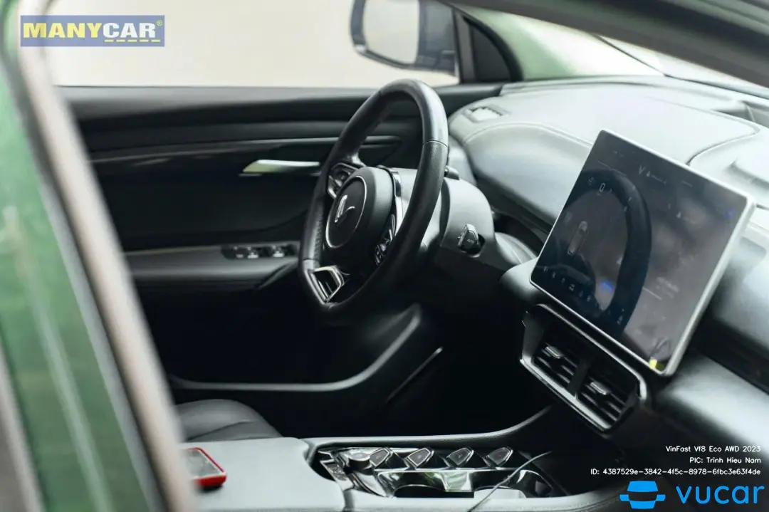 VinFast Vf8 Eco AWD 2023 - Nội thất 1