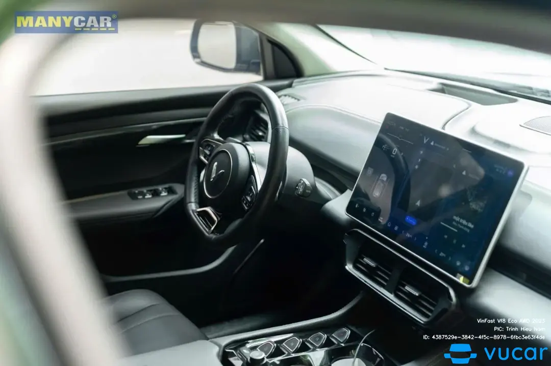 VinFast Vf8 Eco AWD 2023 - Nội thất 2