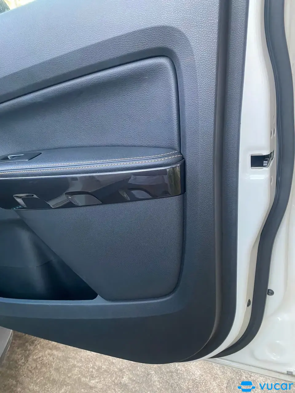 Toyota Fortuner 2.4G 4x2 AT 2020 - Nội thất 19