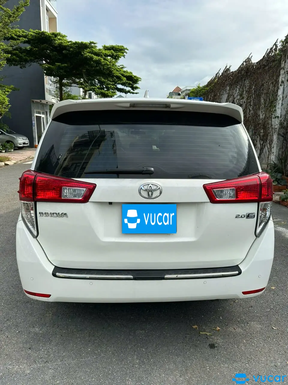 Toyota Innova E 2.0 MT 2021 - Ngoại thất 4