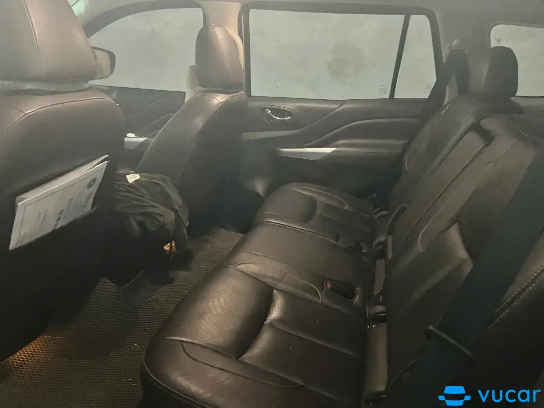 Nissan Terra V 2.5 AT 4WD 2019 - Nội thất 5
