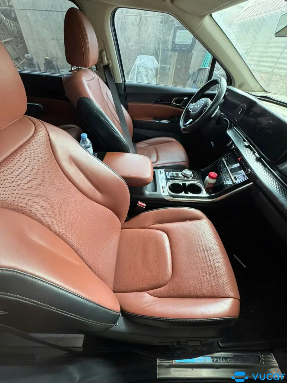 Kia Carnival Signature 2.2D 2023 - Nội thất 4