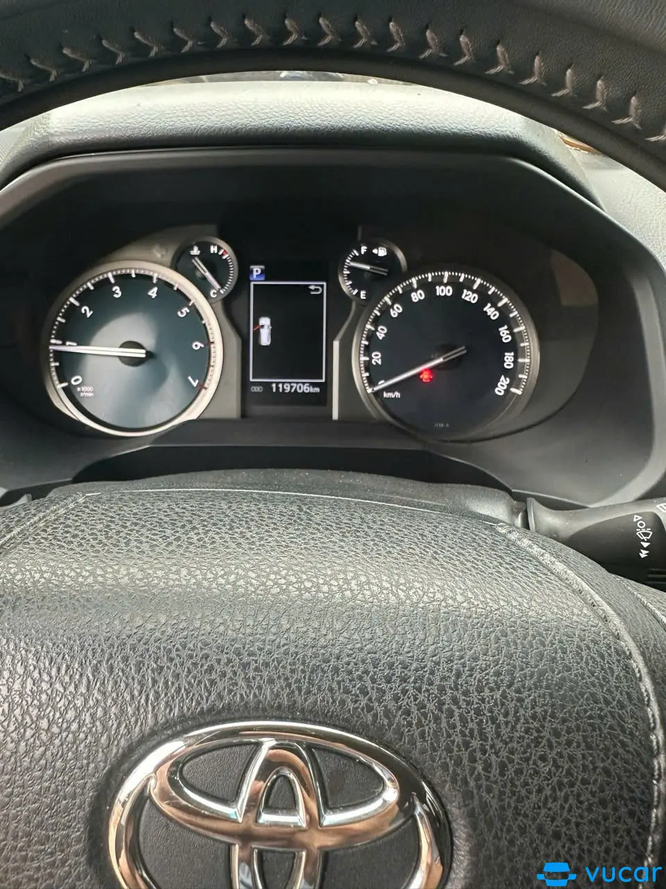 toyota Prado 2019 - Nội thất 1