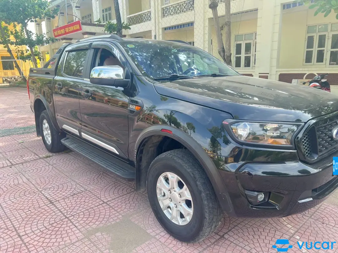 Ảnh xe Ford Ranger XLS 2.2L 4x2 AT 2022 - ảnh 5