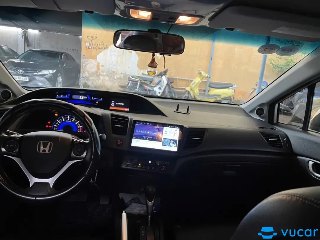 Honda Civic 2.0 AT 2012 - Nội thất 2