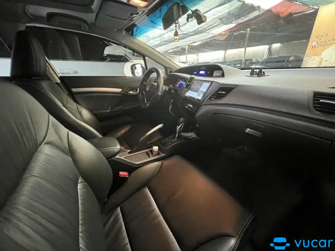 Honda Civic 2.0 AT 2012 - Nội thất 4