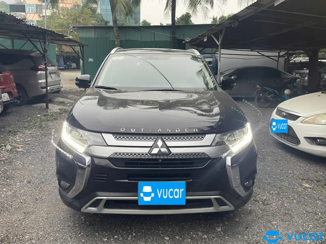 Mitsubishi Outlander 2.0 CVT 2020 - Ngoại thất 4