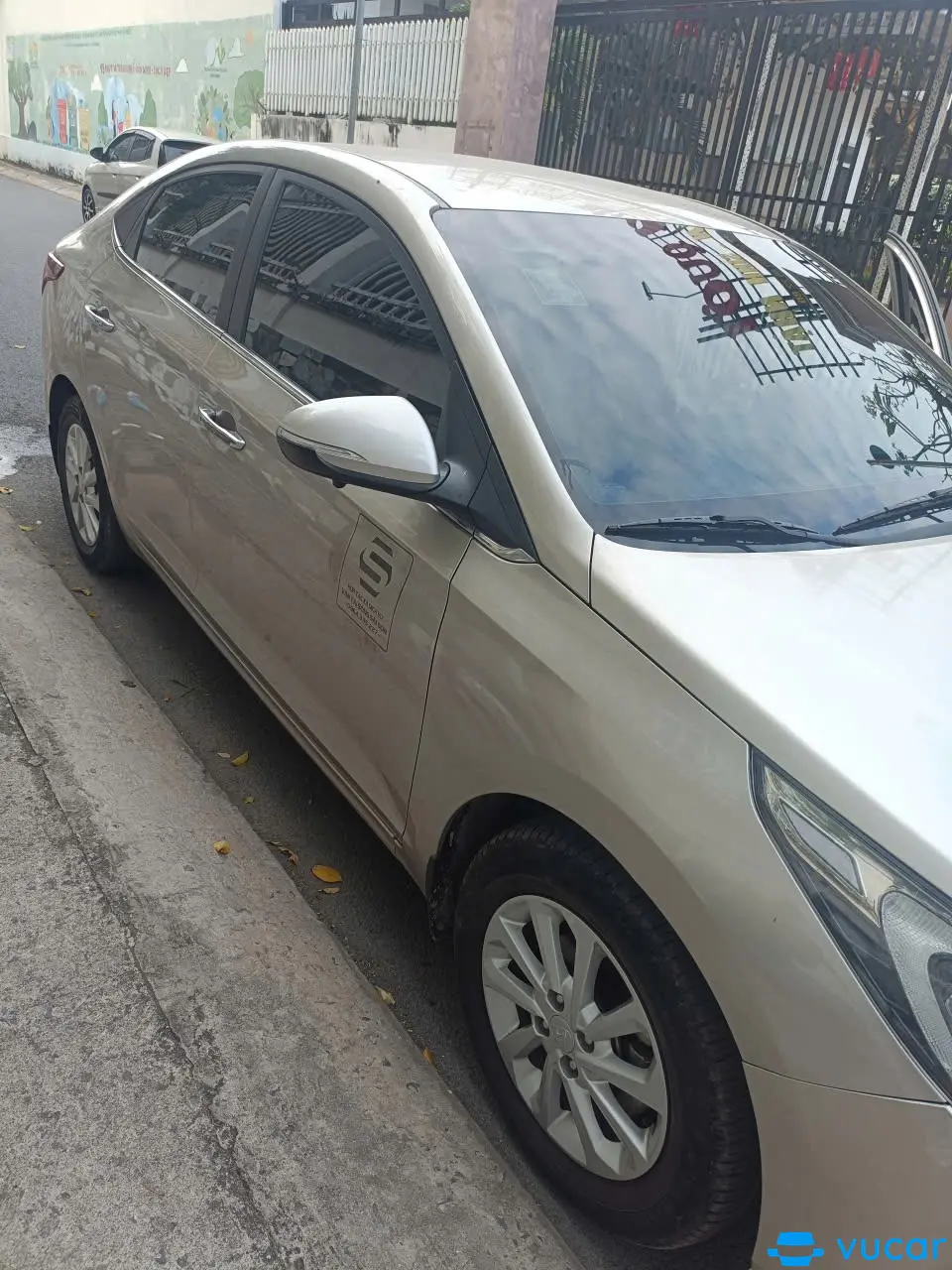 Huyndai accent at 2020 - Ngoại thất 4