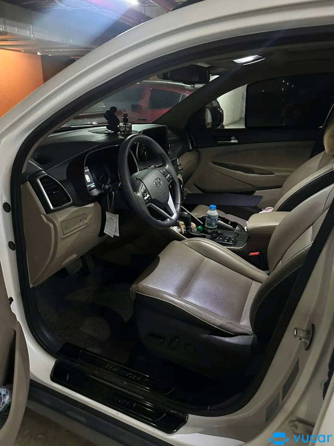 Hyundai Tucson 1.6 AT Turbo 2020 - Nội thất 1