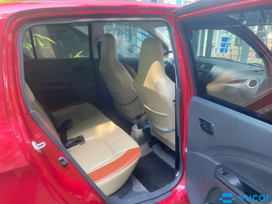 Suzuki Celerio 1.0 AT 2019 - Nội thất 2