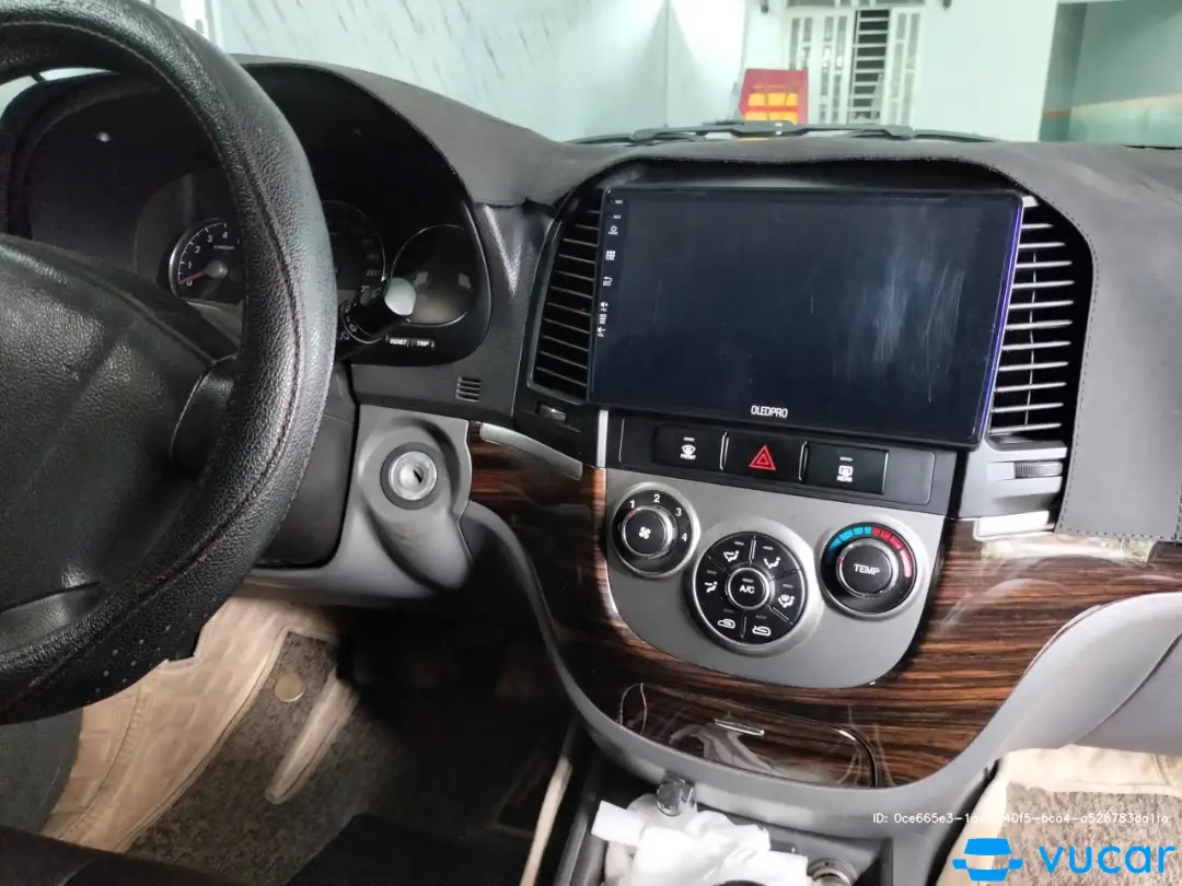 Hyundai SantaFe 2.4L 4WD 2011 - Nội thất 3