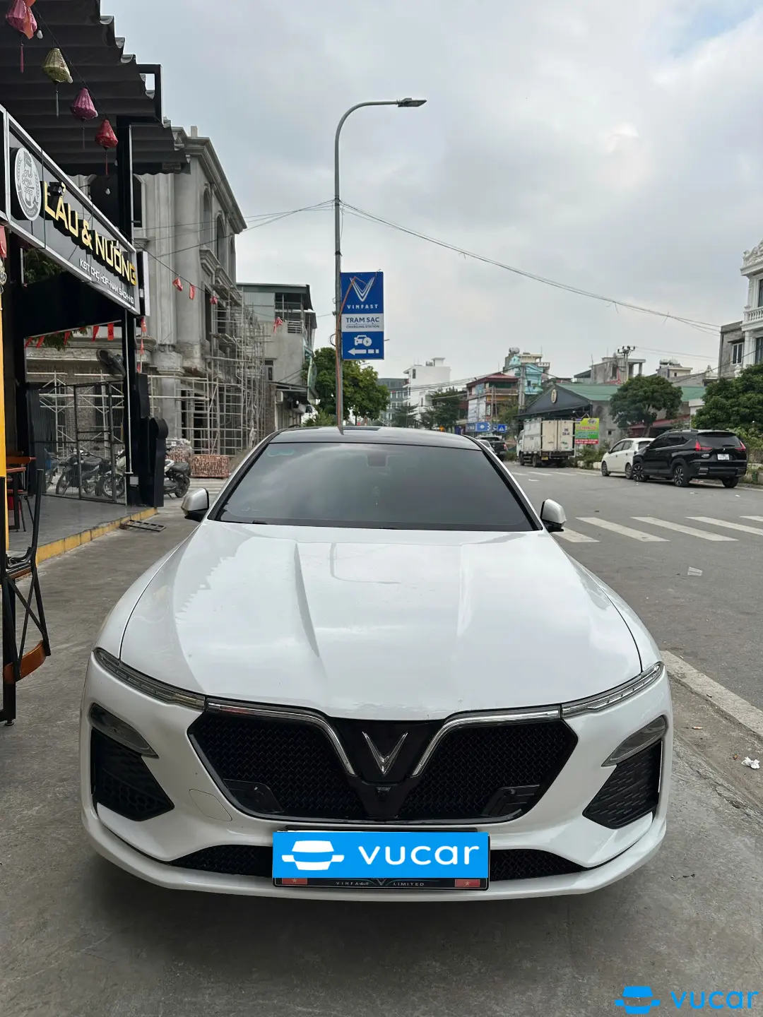 Vinfast Lux a 2.0 Base 2.0 AT 2021 - Ngoại thất 2