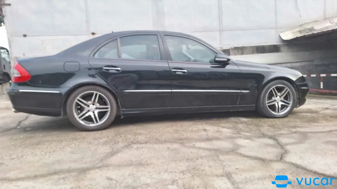 Mercedes E class E200 2007 - Ngoại thất 12