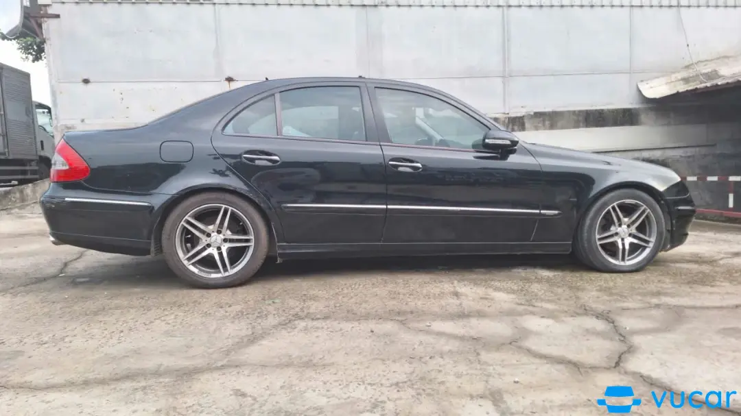 Mercedes E class E200 2007 - Ngoại thất 13