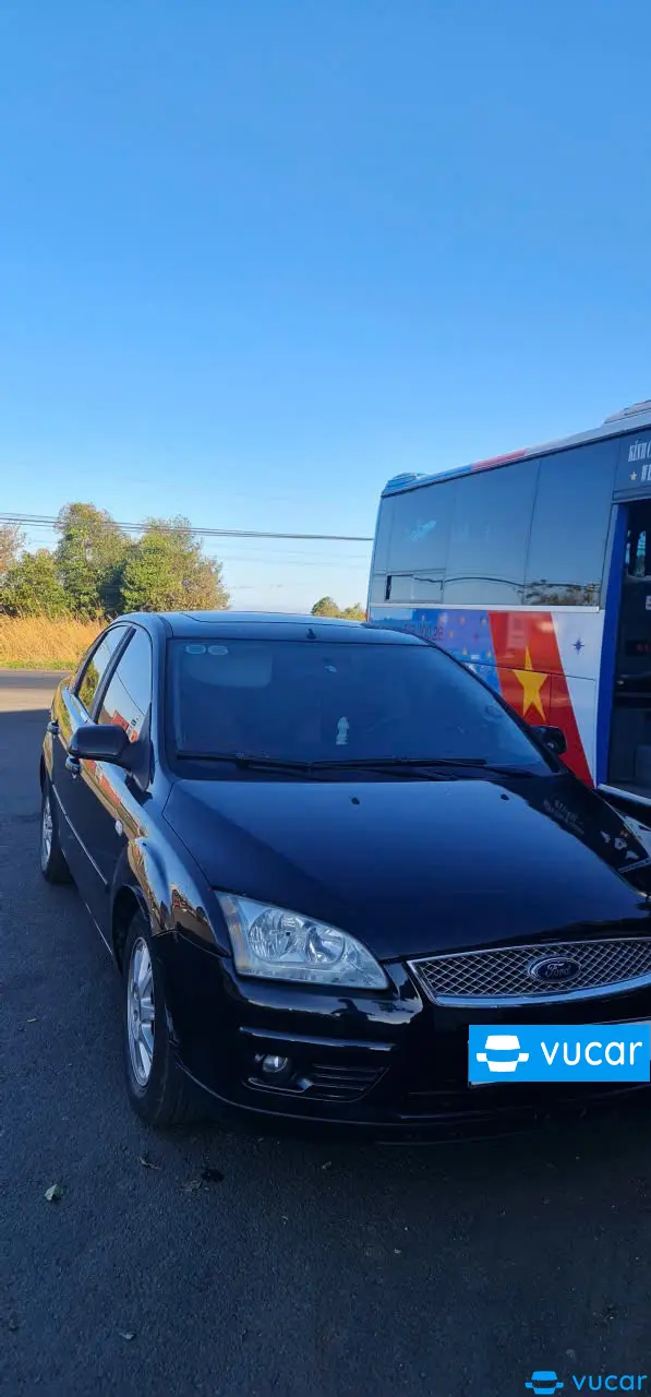 Ảnh xe ford focus 2005