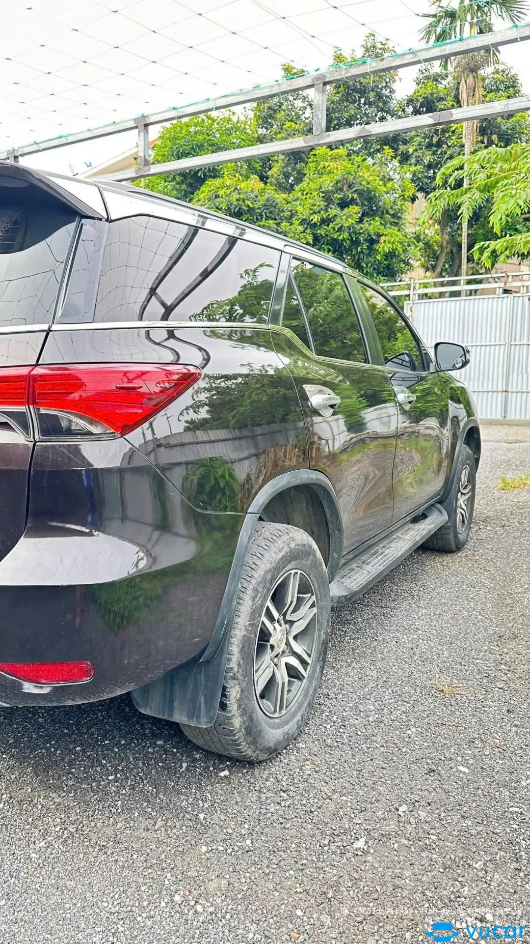 Toyota Fortuner 2.4G 4x2 MT 2019 - Ngoại thất 6