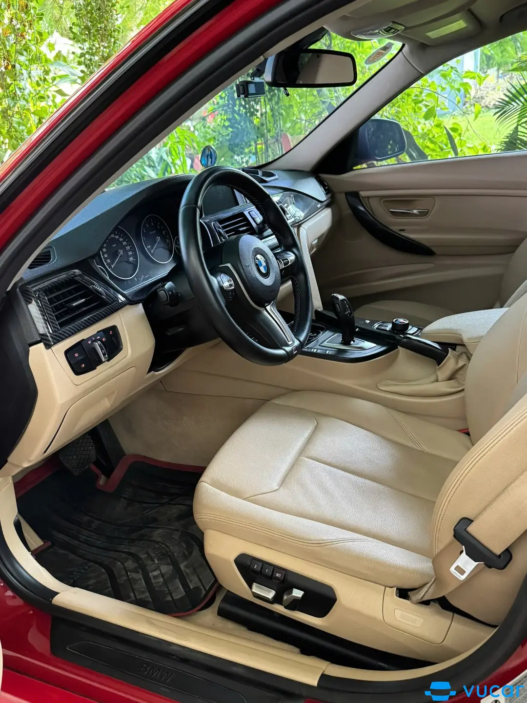 BMW 3 series 320i 2016 - Nội thất 4
