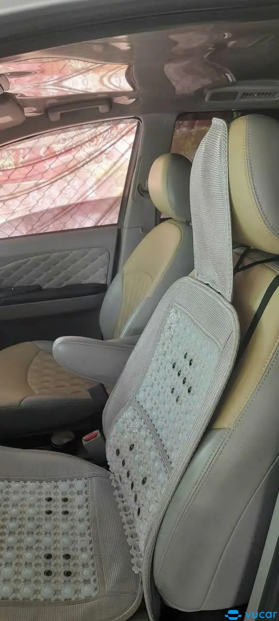 Mitsubishi Grandis 2005 - Nội thất 1