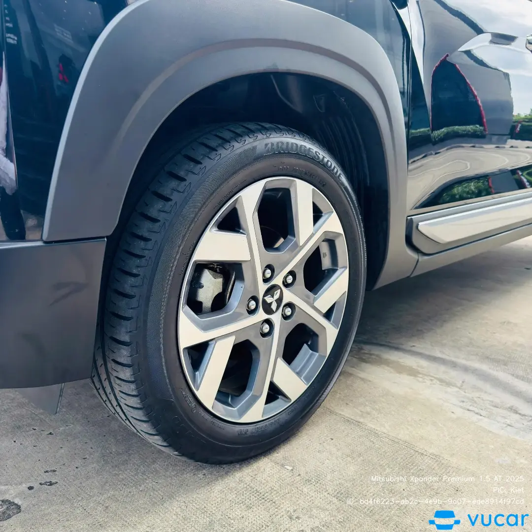 Mitsubishi Xpander Premium 1.5 AT 2025 - Ngoại thất 12