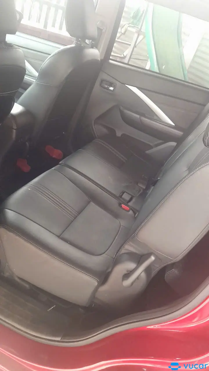 Mitsubishi Xpander Premium 1.5 AT 2025 - Nội thất 2