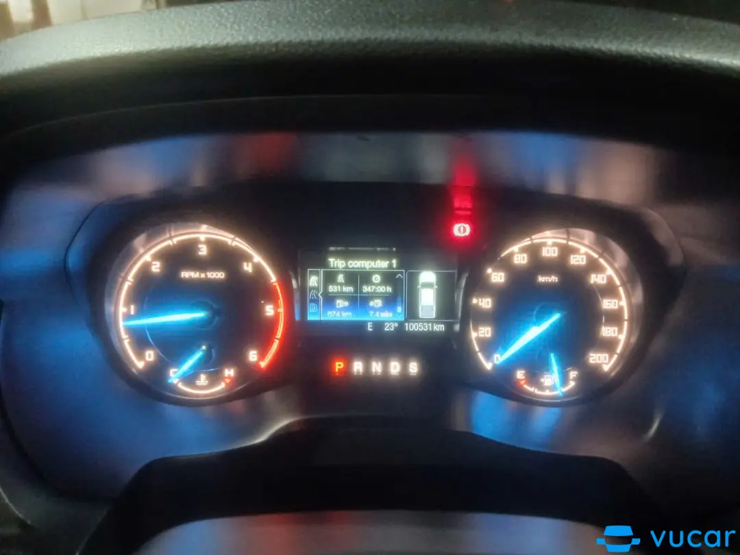 Ford Ranger XLS 2.2L 4x2 AT 2020 - Nội thất 1