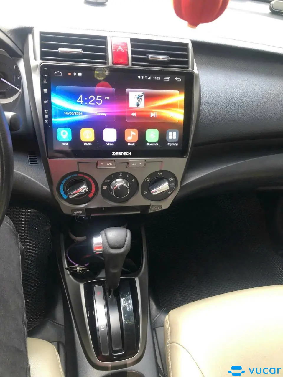 Honda City 1.5 AT 2014 - Nội thất 3
