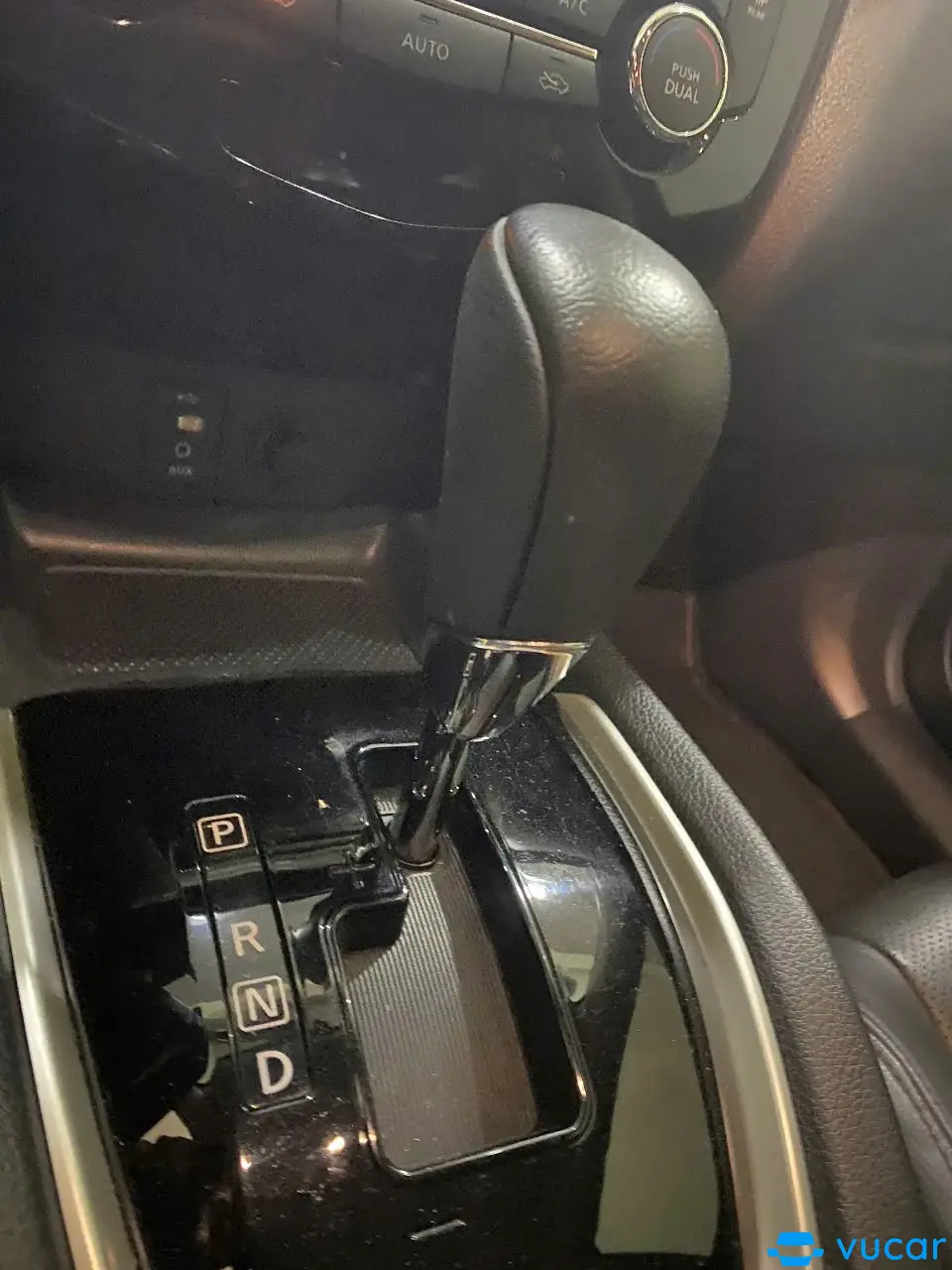 Nissan X trail 2.0 SL Premium 2018 - Nội thất 2