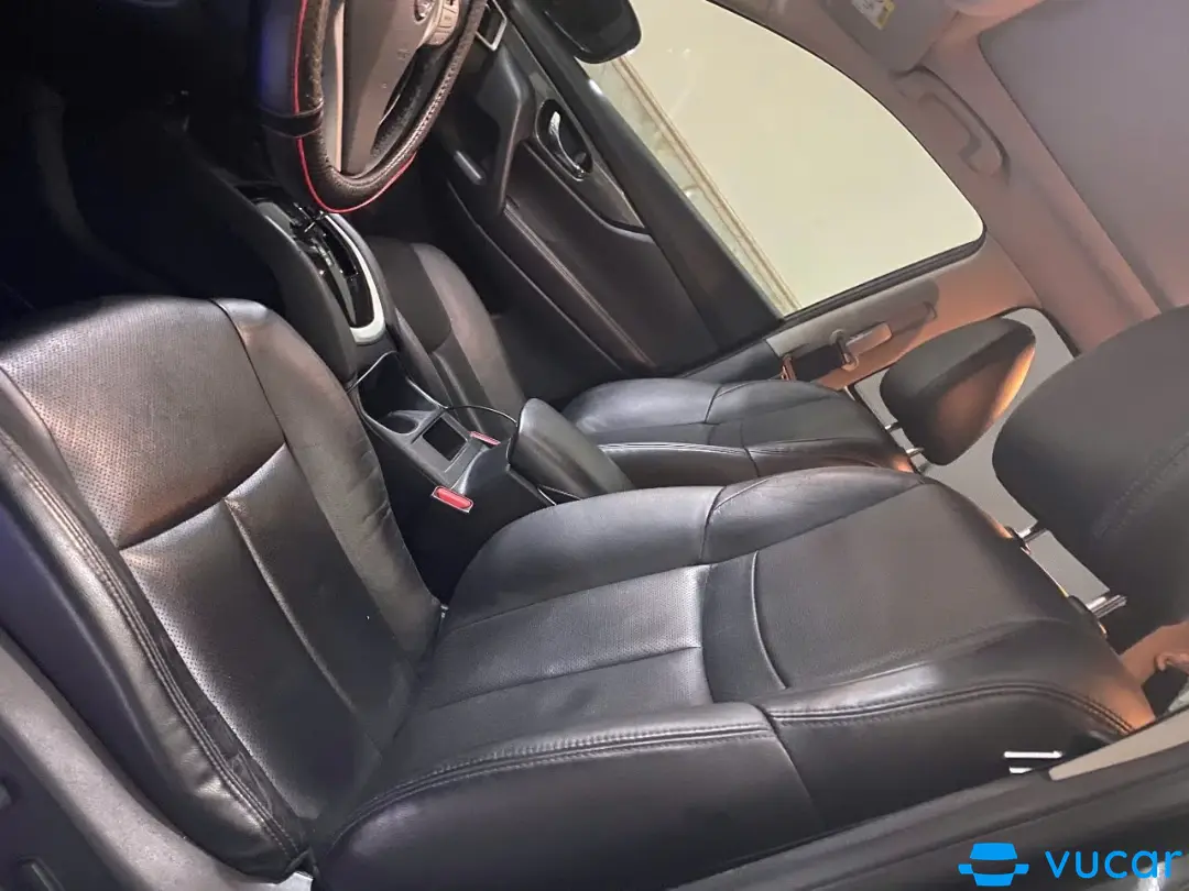Nissan X trail 2.0 SL Premium 2018 - Nội thất 3