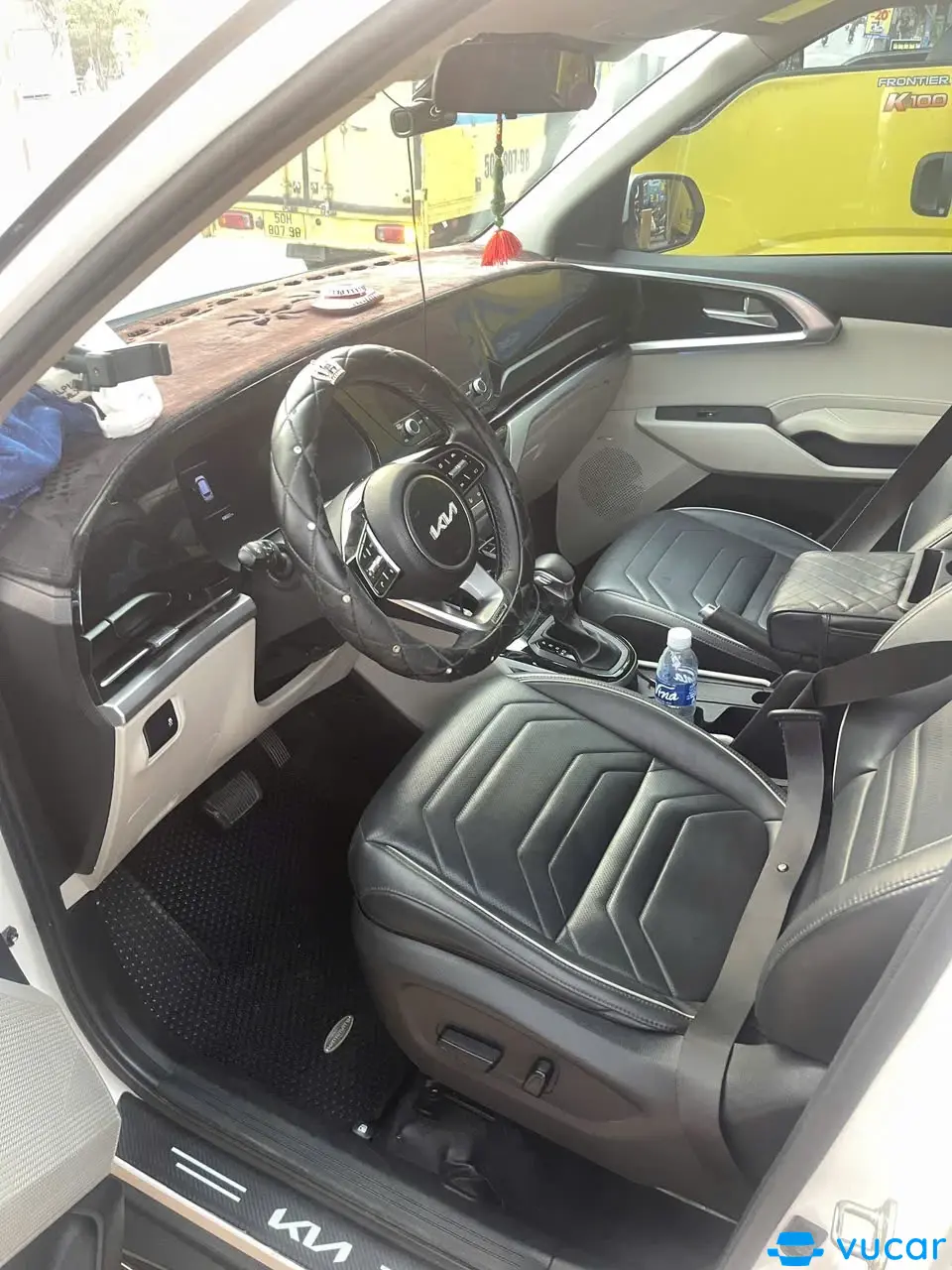 Kia Carens 1.4T Signature 2023 - Nội thất 3